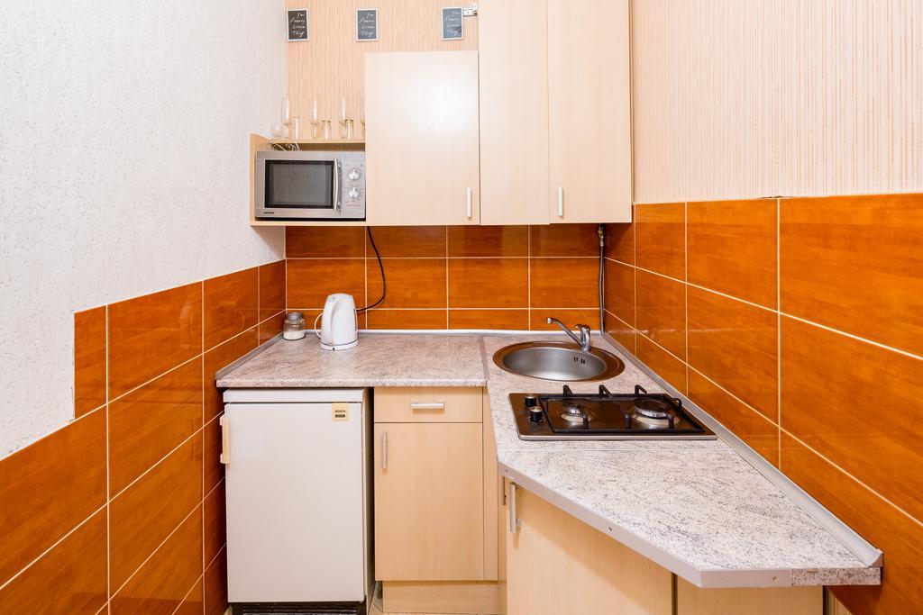 Apartments Leopolli Near Opera House Lviv Ngoại thất bức ảnh