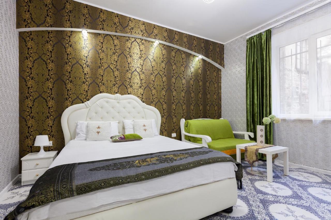 Apartments Leopolli Near Opera House Lviv Ngoại thất bức ảnh
